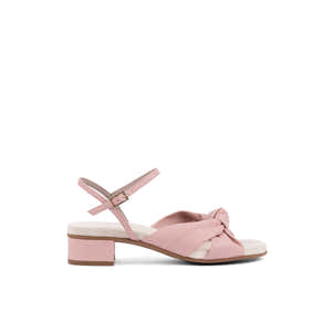 Maya Bellis Rose