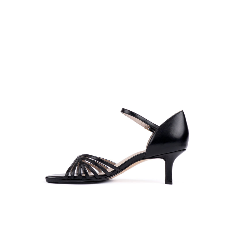 Annett Black