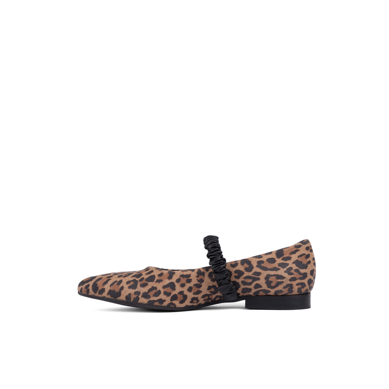 Gry Leo