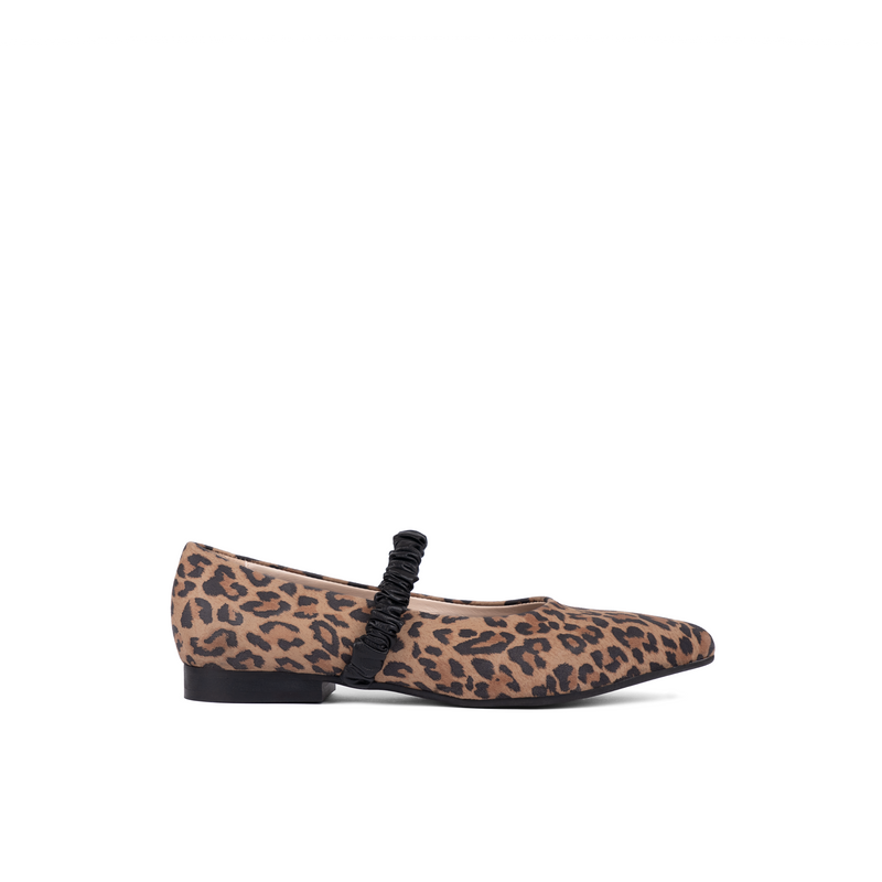 Gry Leo