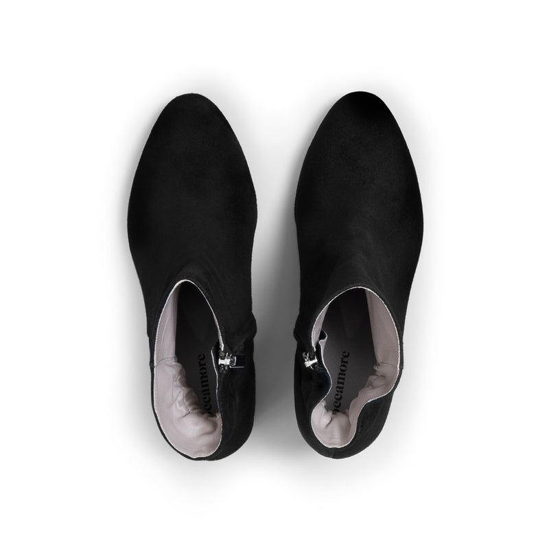 Anna Boot Black
