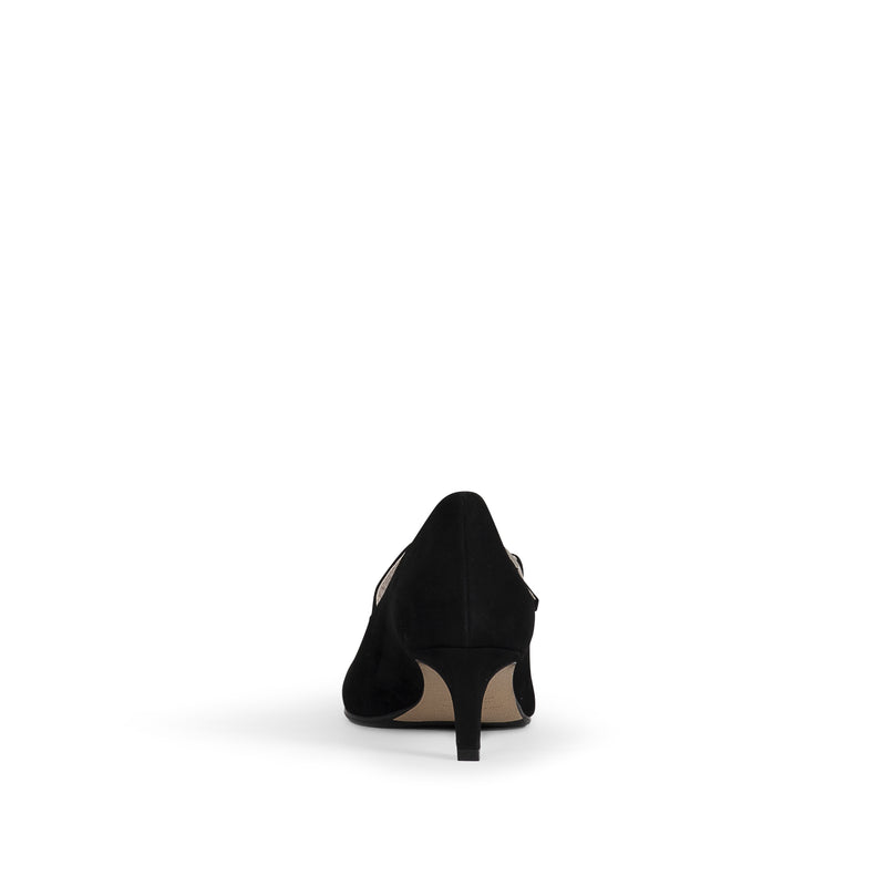 Moxie Black