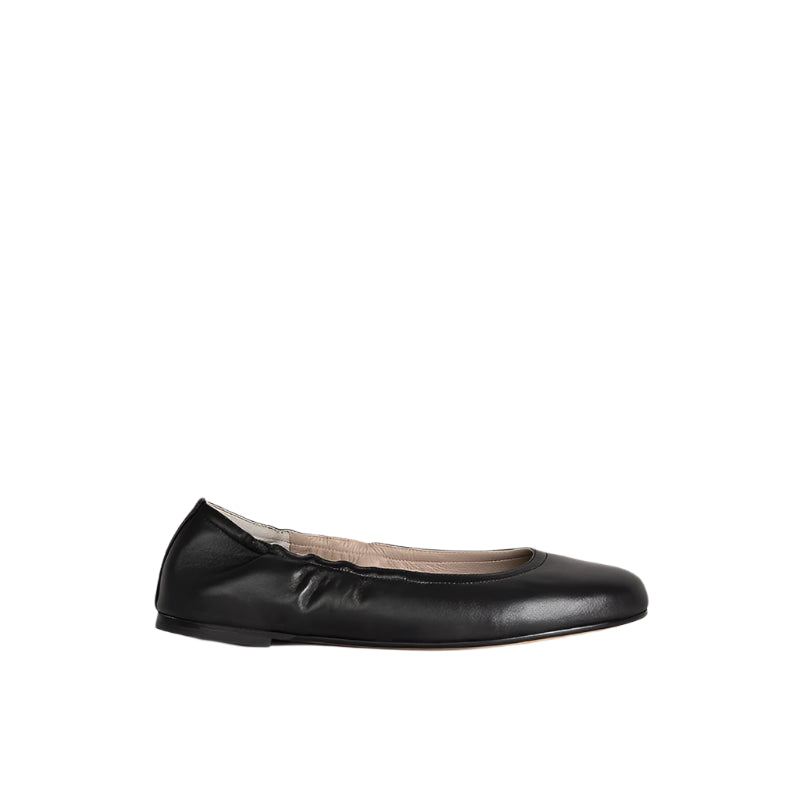 Paloma Black