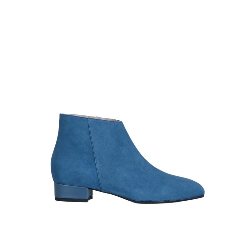 Sigrun Blue